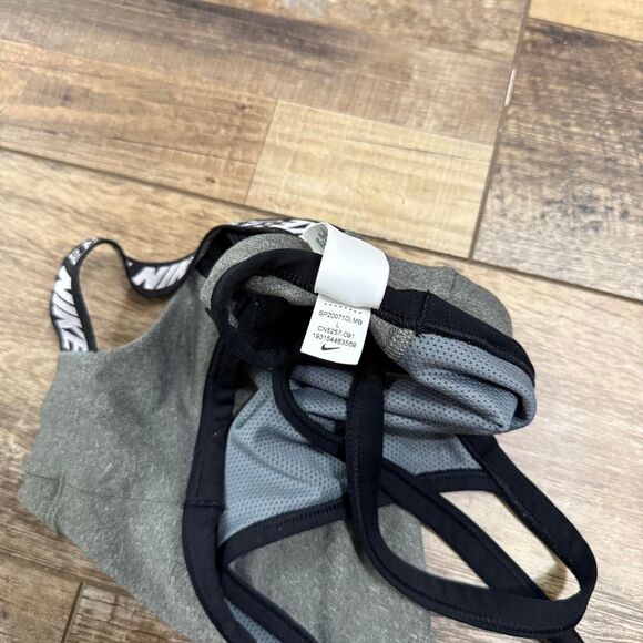 NIKE Black Women's Grey Racerback Activewear Athletic Large Swoosh Sports Bra - Picture 3 of 3